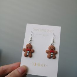 Gingy dangles